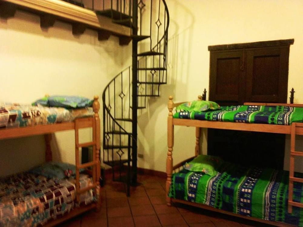 Hostal Antigua Hostal *