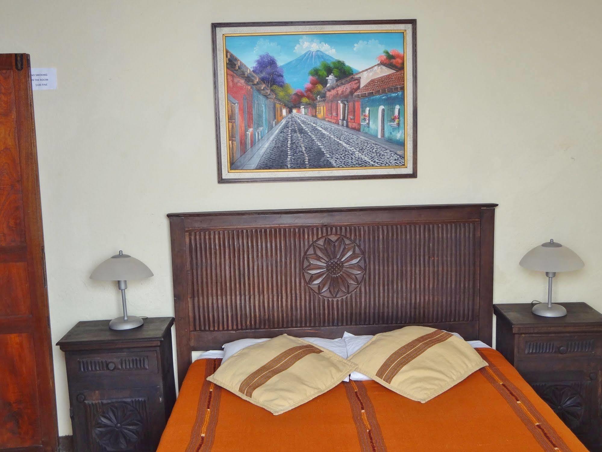 Hostal Antigua Hostal *