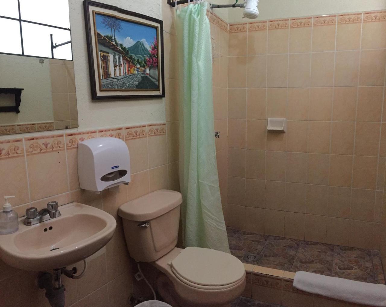 Hostal Antigua Hostal *